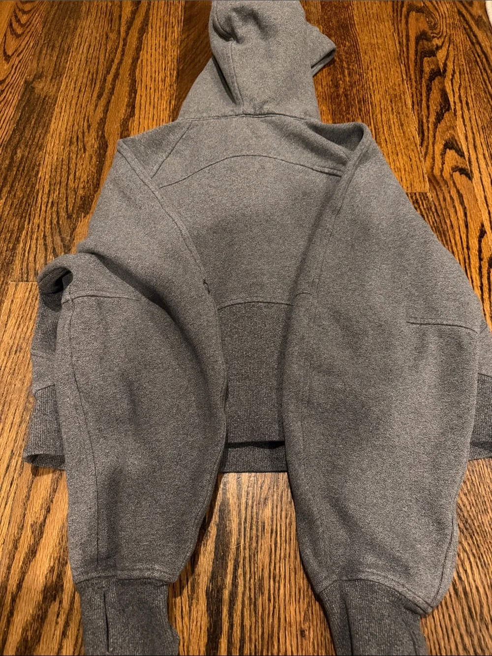 Lululemon Scuba cropped half zipped hoodie with logo